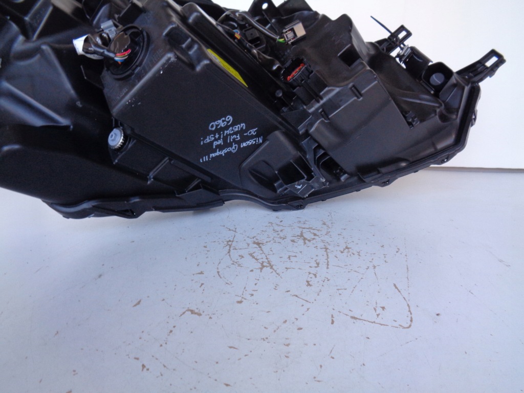 Фара левая фара nissan qashqai 3 22- full led Киев