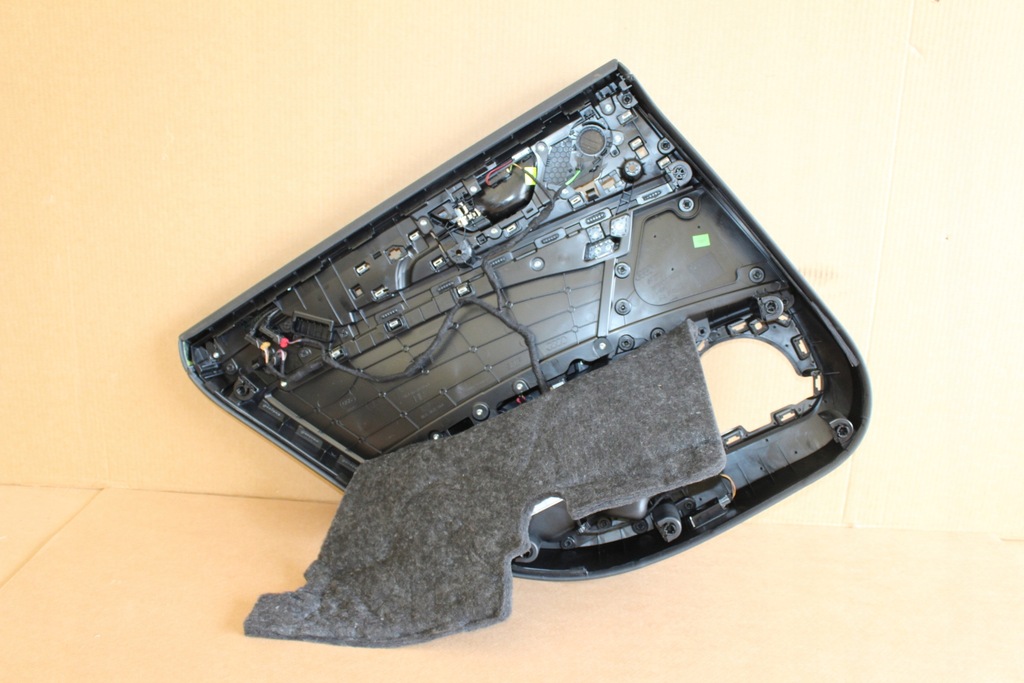 фото №6, Обивка обшивка дверь задняя правая audi a7 4k sline