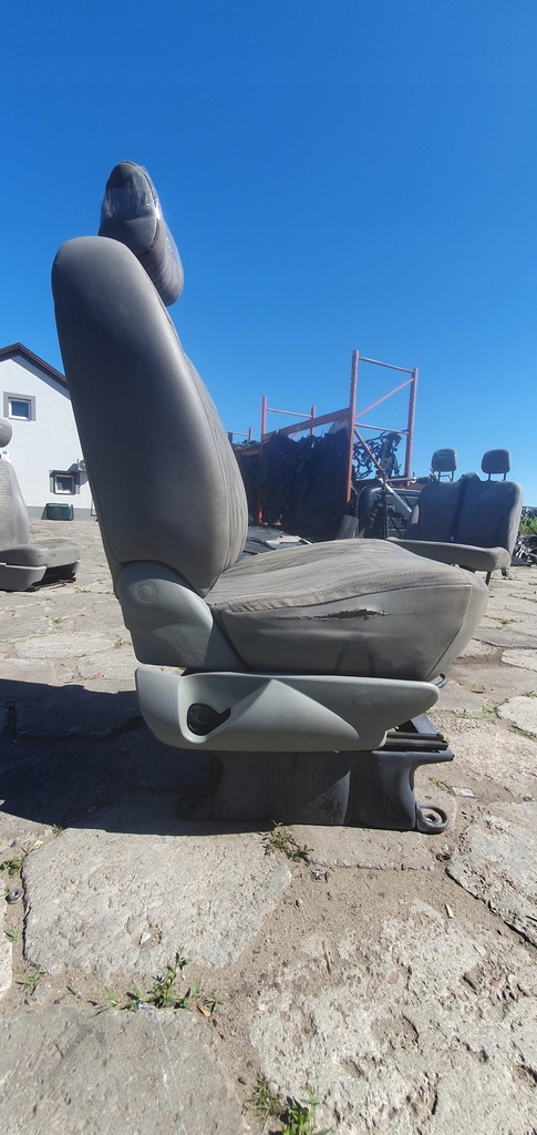 фото №2, Сиденье правый renault trafic ii