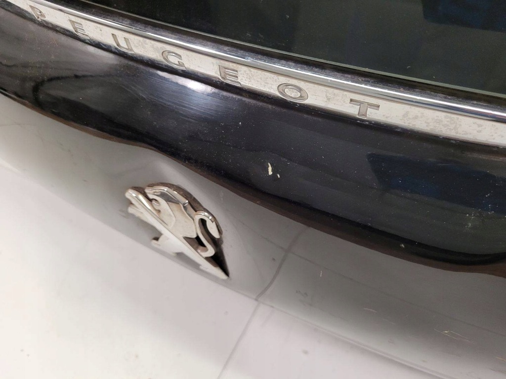 фото №8, Задняя крышка багажника багажника peugeot 208 2015