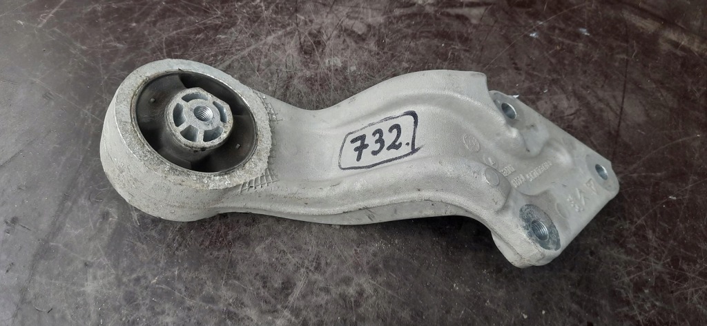 фото №1, Кронштейн подушка кронштейн двигуна citroen c4 aircross 9678736180