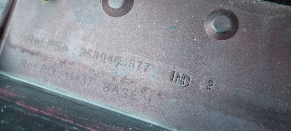 фото №14, Peugeot 308 i 2007- бампер перед оригинал h006