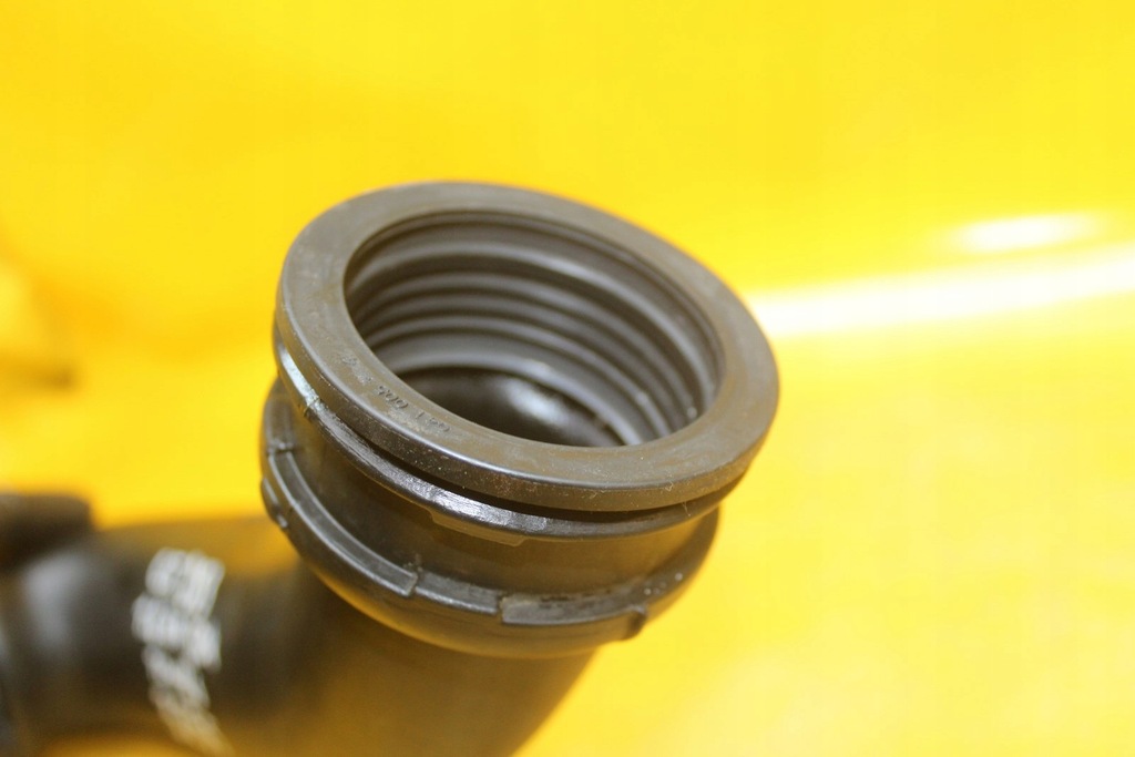 фото №8, Труба повітрозабірник повітря citroen ds3 peugeot 1.6 thp 5f04 9680051280a