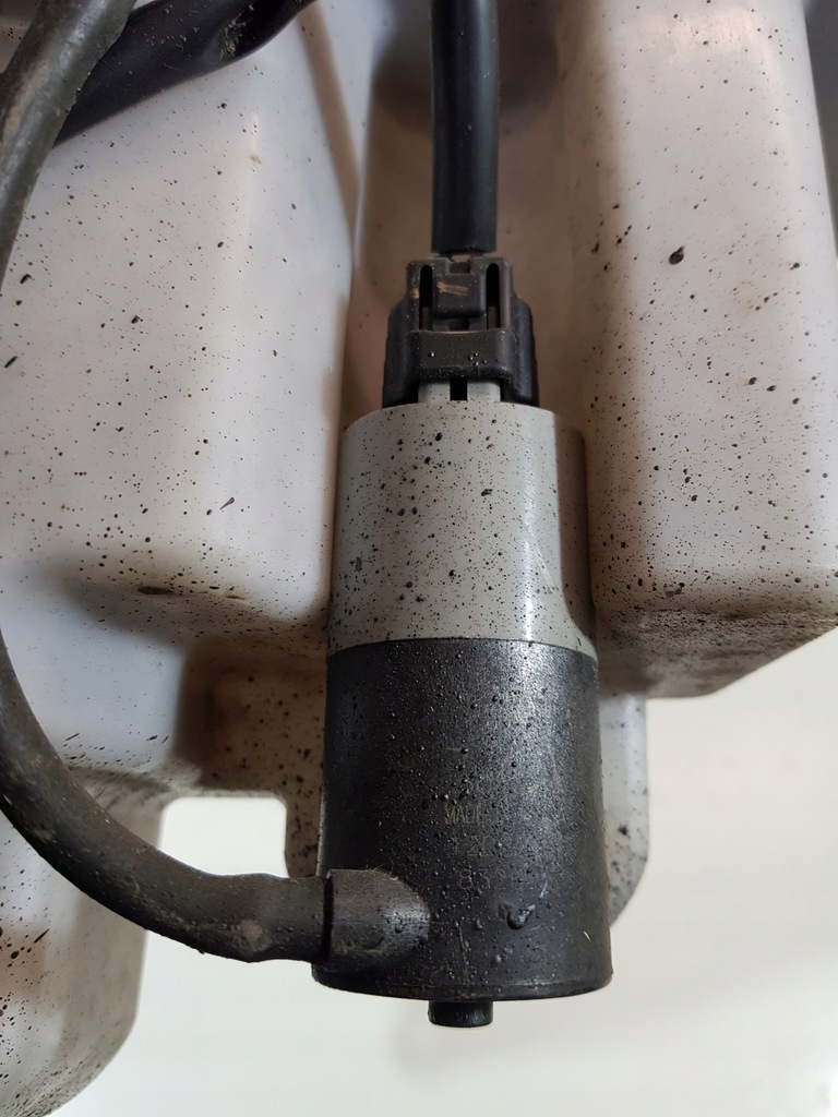 фото №9, Бачок омывателя 85310-02230 toyota auris i eur hb