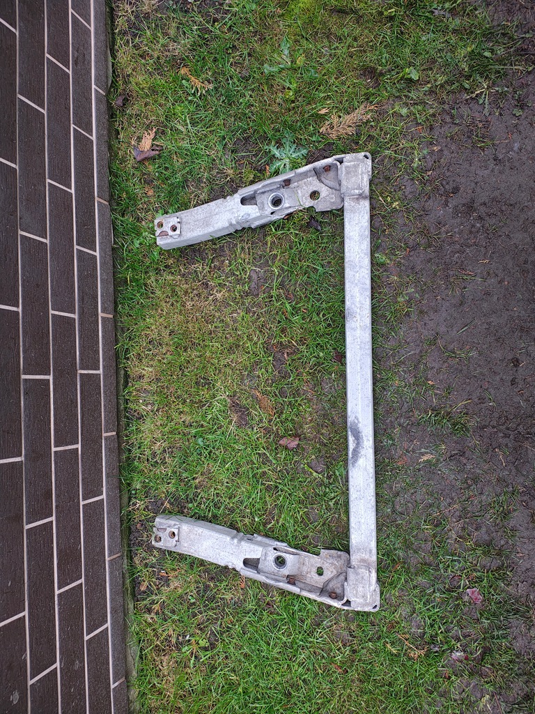 фото №1, Maserati ghilbi iii балка pod радіатор