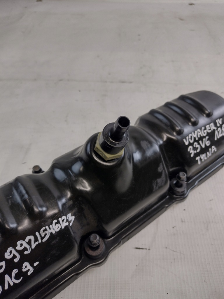 фото №5, Кришка клапанів chrysler voyager iv 3.3b v6 128 kw