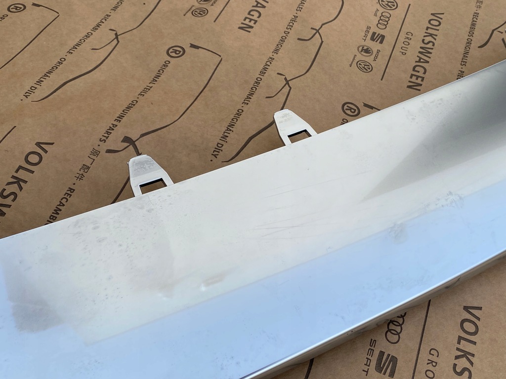 фото №7, Gd audi a8 s8 lift 4h0 спойлер перед передній 4h0807110a