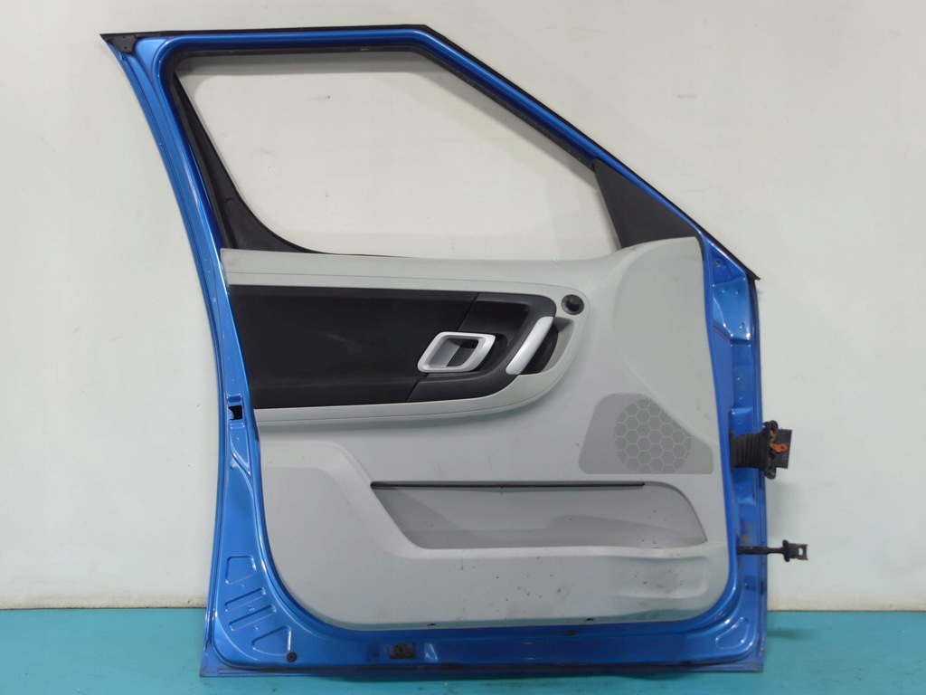 фото №9, Дверь перед левая skoda roomster 06-10 9471