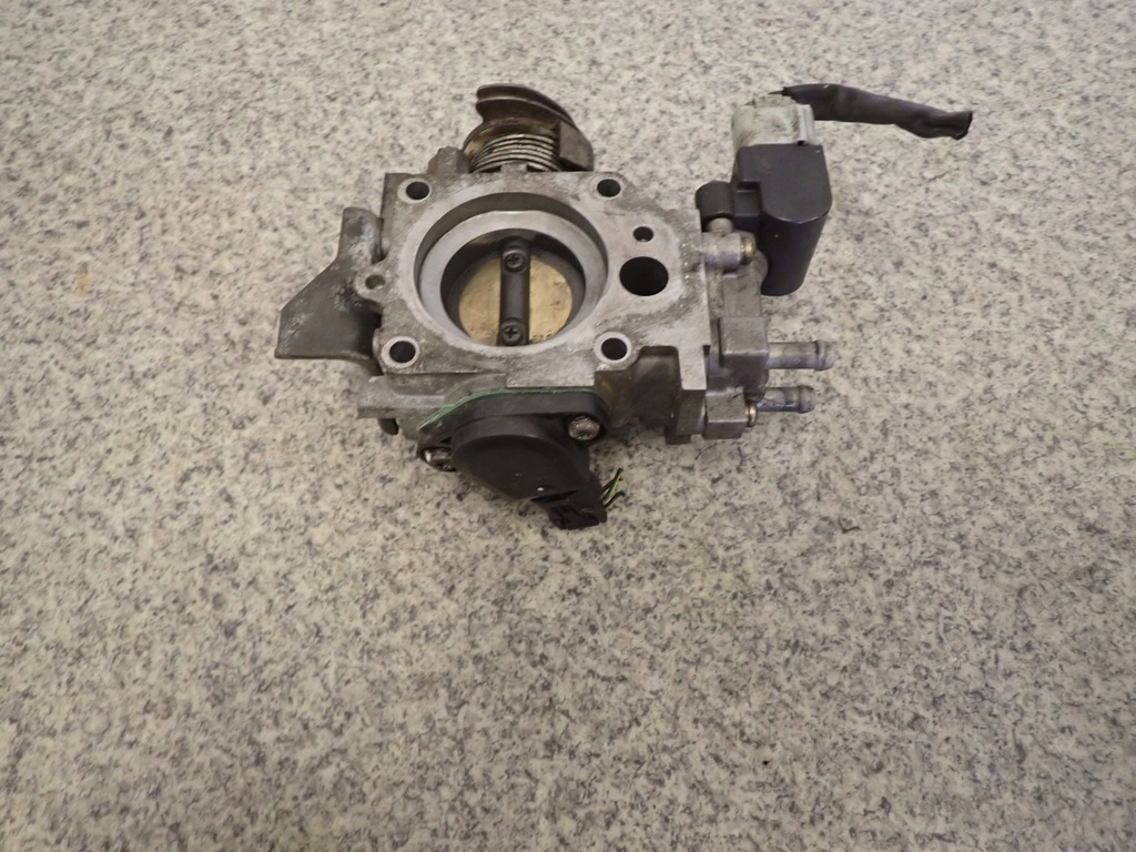 фото №8, Honda civic vii 01- 1.4i дроссельная заслонка воздуха