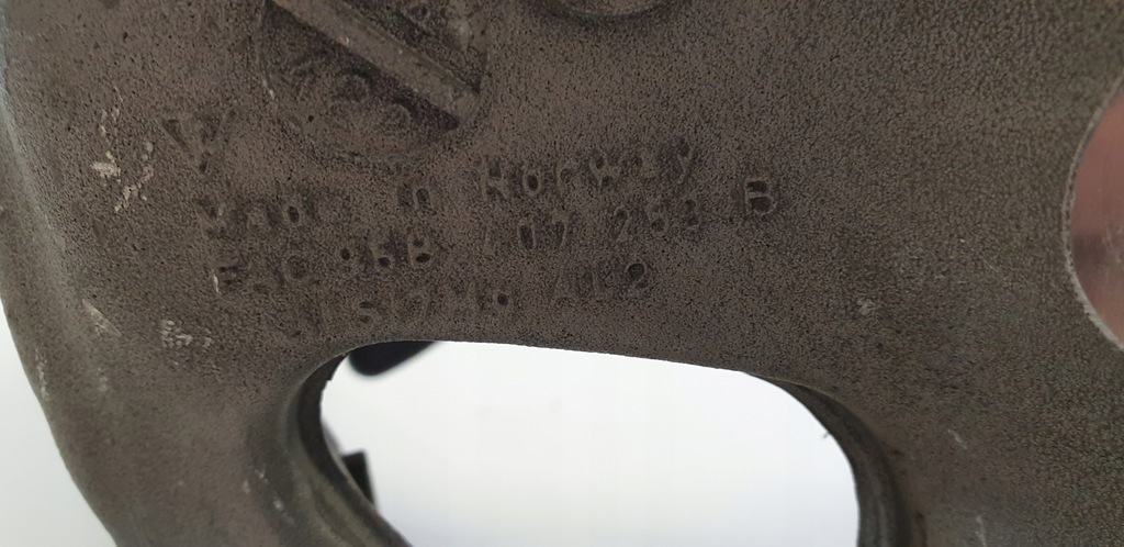 фото №11, Porsche macan поворотный кулак подвеска правая перед