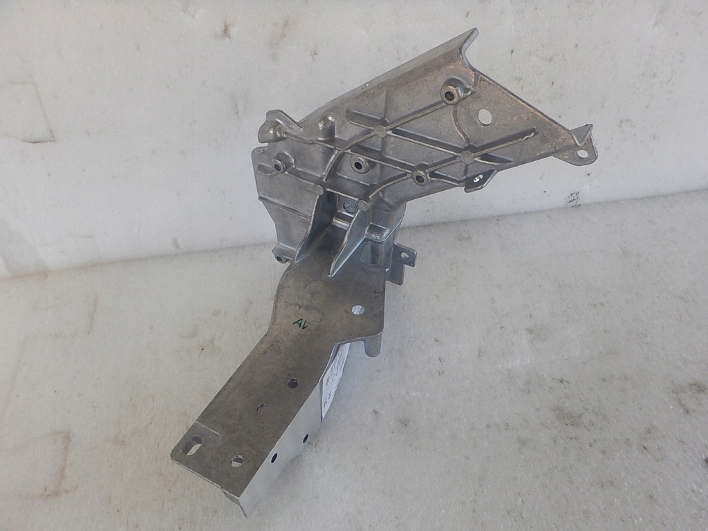 фото №1, Mercedes glc x253 лівий панель фари підсилення поперечина