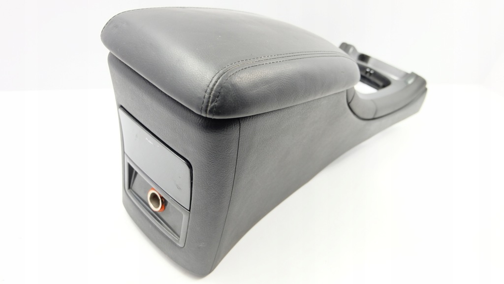 фото №10, Peugeot 607 туннель средний подлокотник