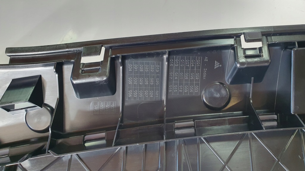 фото №12, Mercedes верхний усилитель бампера a1568851102 w156 gla