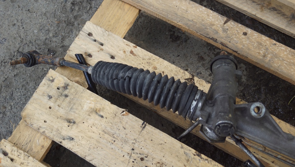 фото №8, Рулевая рейка трансмиссия ford mustang v gt 05-