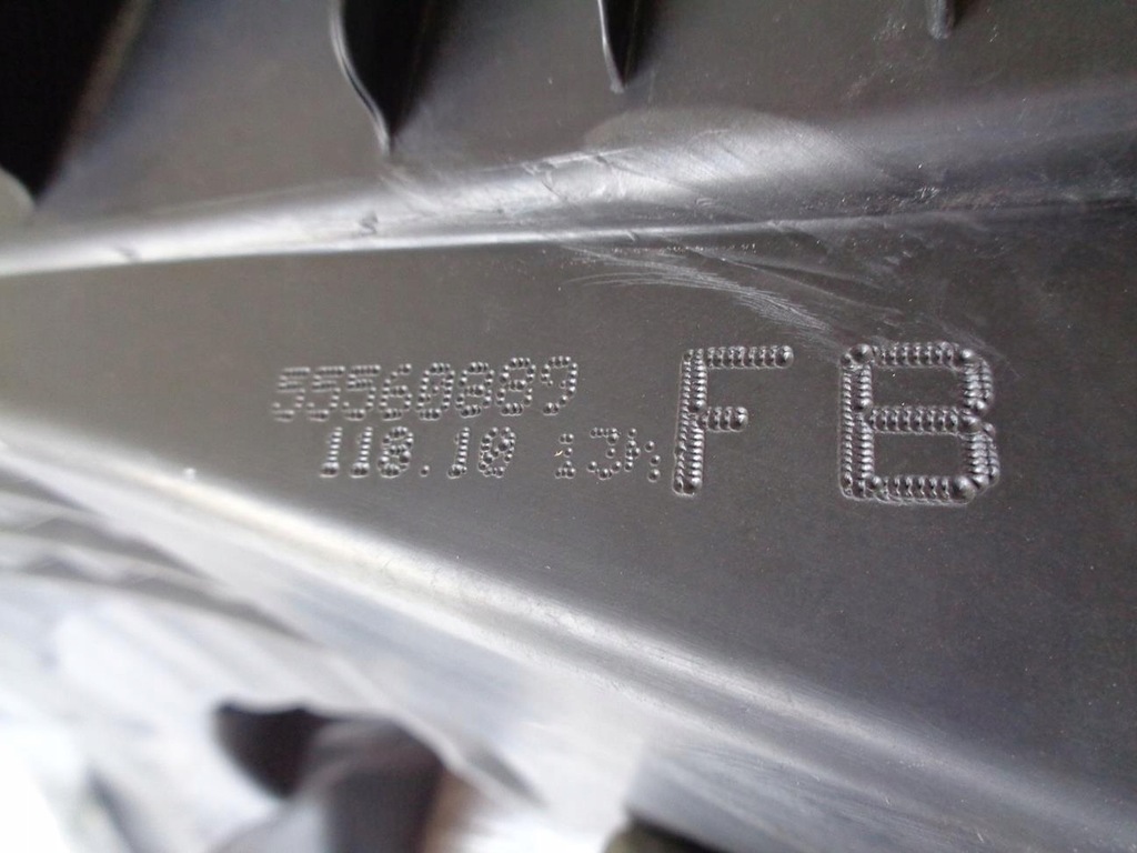 фото №6, Корпус фільтра повітря opel insignia i a 2.0 cdti 08- 55576413