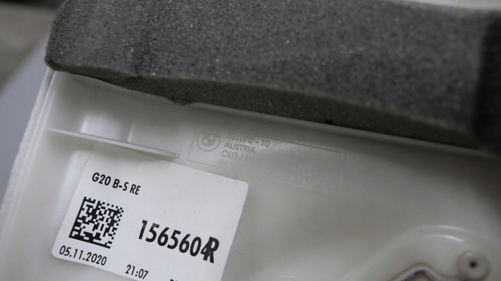 фото №13, Bmw g20 g21 защита стойка правая обшивка elfenbeinweiss 7433242 7481682