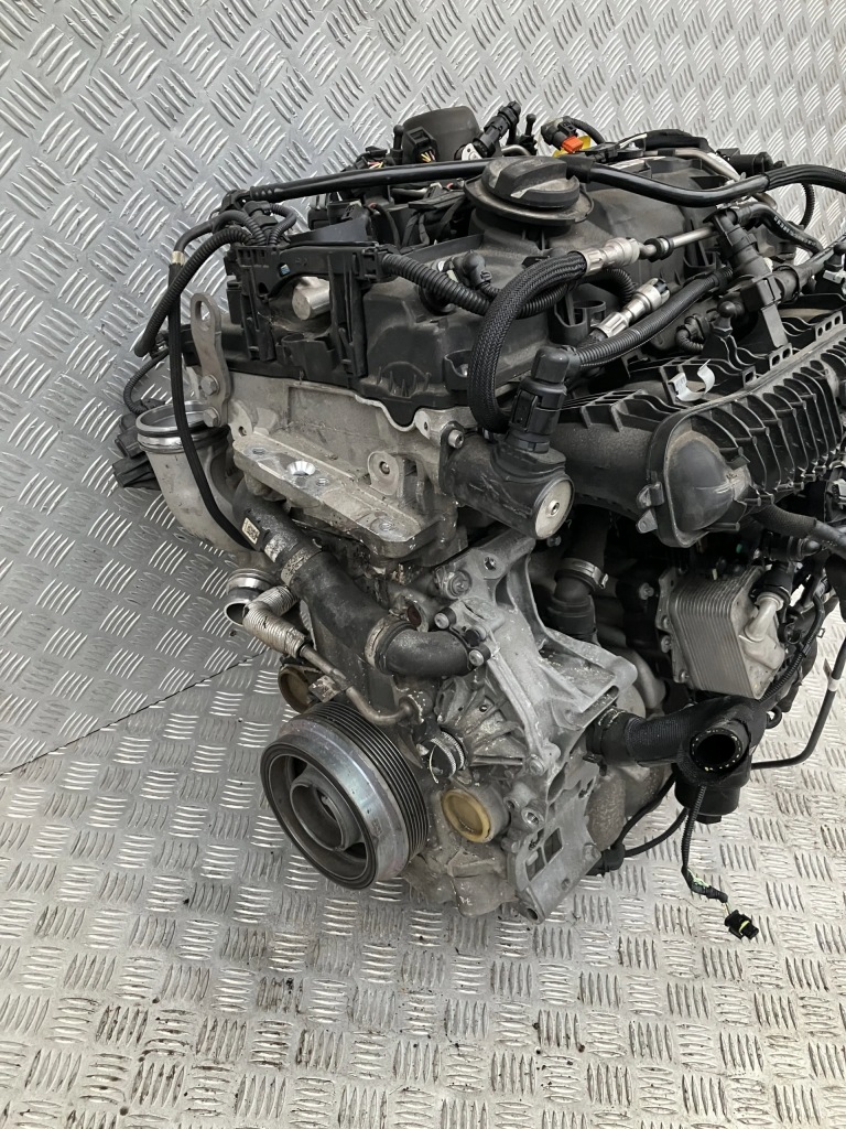 Двигатель комплектный  bmw x1 f48 lci 2.0i b48a20a Киев
