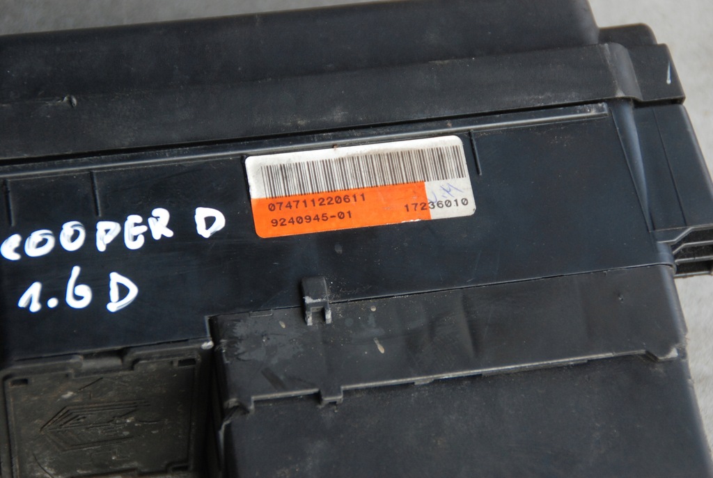 фото №4, Mini countryman r60 коробка предохранителей 1.6d