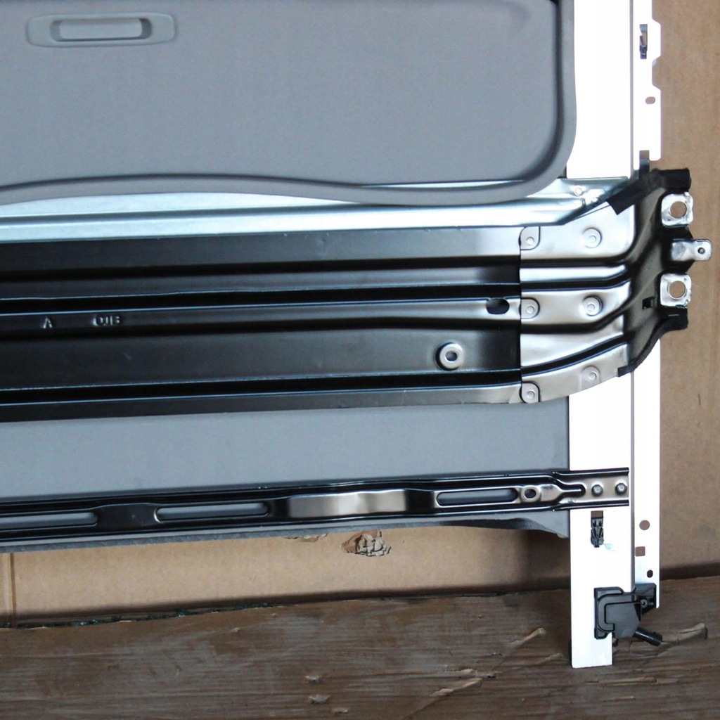 фото №6, Toyota camry 2018 люк комплект