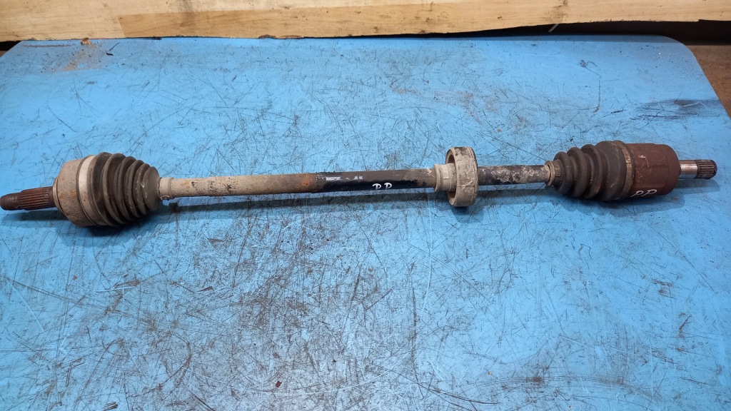 фото №1, Приводной вал правая honda jazz ii 02r 1.3b