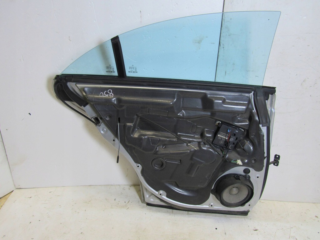 фото №9, Mercedes cls c219 w219 219 дверь левый задняя левая задние 219219197 775