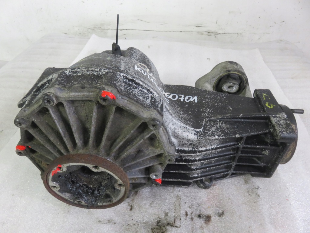 Диференціал vw passat b5 2.5 tdi cuc 060701 в Україні