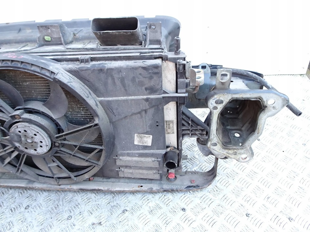 фото №7, Pas передній радіатор kpl. volvo s40 v50 c70 ii 2.4 b автоматична коробка передач