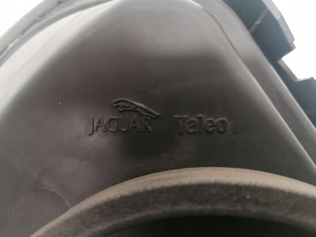 фото №7, Jaguar xj xj6 xj8 лампа задняя левая led europa 02-