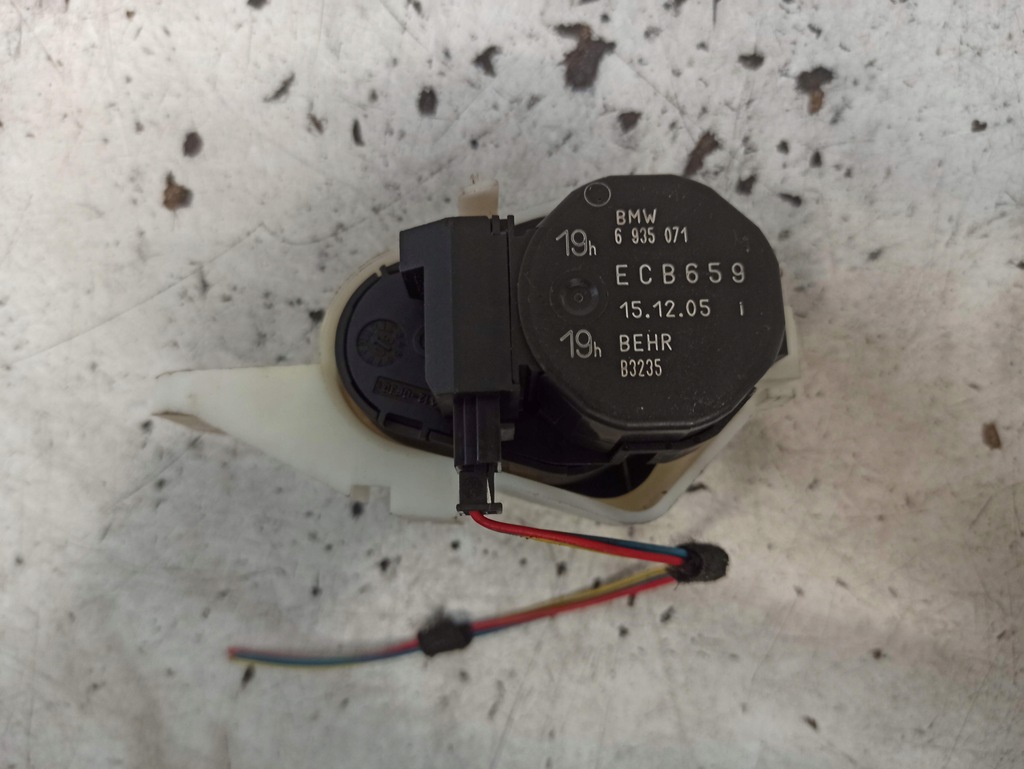 фото №10, Bmw 7 e65 моторчик отопителя 6935071