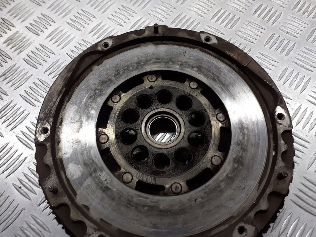 фото №3, Колесо двомасовий двомасовий маховик volvo v40 2.0 t