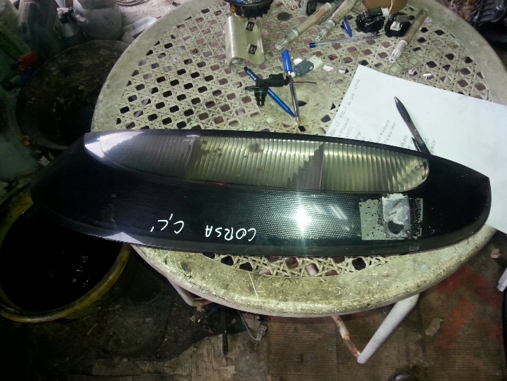 фото №1, Opel corsa c - лампа левый задняя