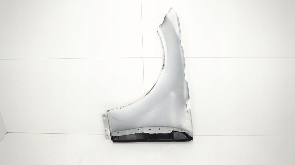 фото №7, Крыло правый перед mercedes w204 07-11r 650