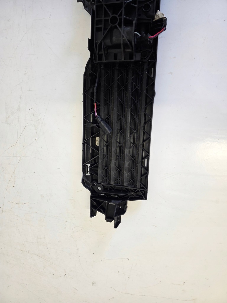 фото №10, Жалюзи воздуховод воздуха audi a4 b9 8w0