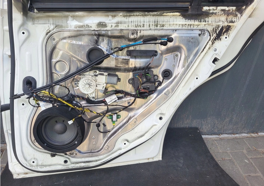 фото №12, Дверь правый задняя mercedes w212 e-klasa lift sedan