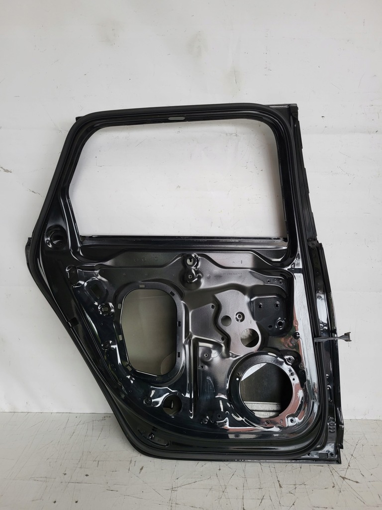 фото №9, Audi a6 c8 4k kombi дверь левый задняя левая задние