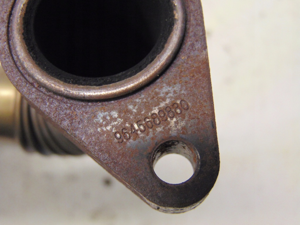 Радіатор вихлопних газів клапан трубка труба egr volvo v50 рестайлінг  2.0d європа Зі Шроту