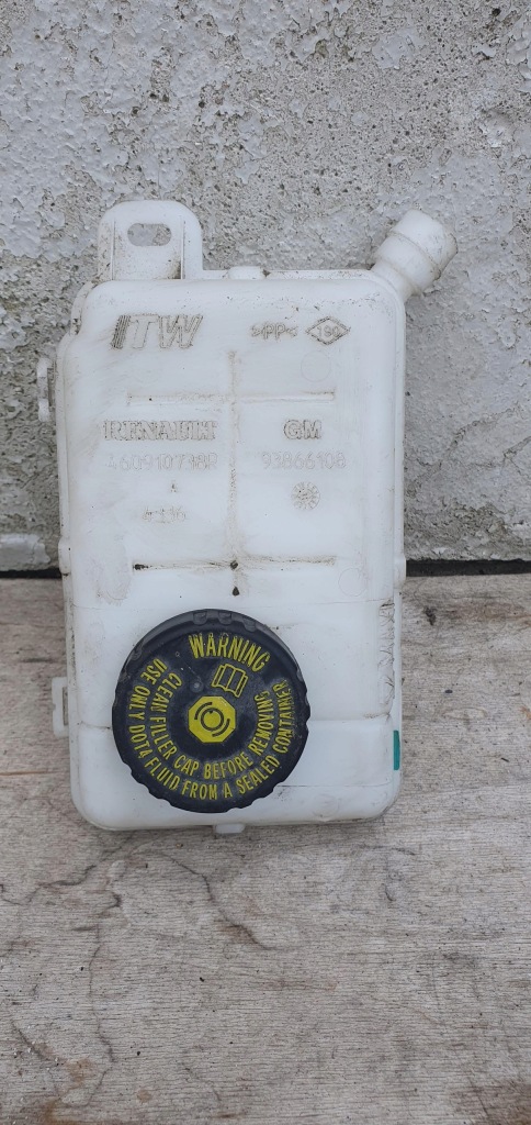 фото №1, Бачок жидкость тормозной renault trafic iii 460910738r