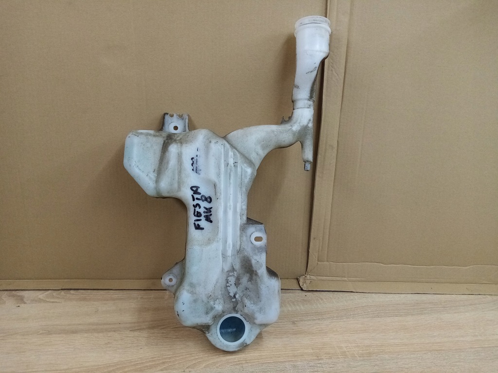 фото №1, Ford fiesta mk8 бачок жидкости омывателя