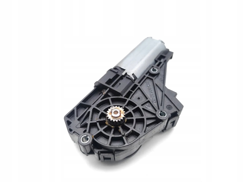 фото №10, Bmw 5 series моторчик люк 2010 хэтчбек 4/5dr 69671501 09-12