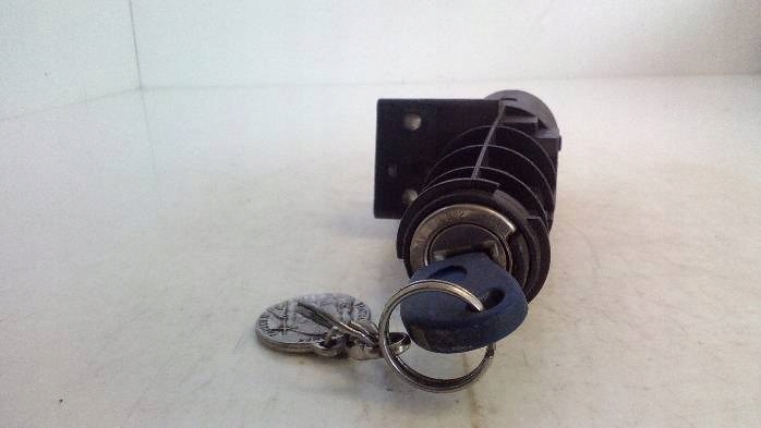 Замок зажигания ключ alfa romeo 156 1,9 jtd Недорого