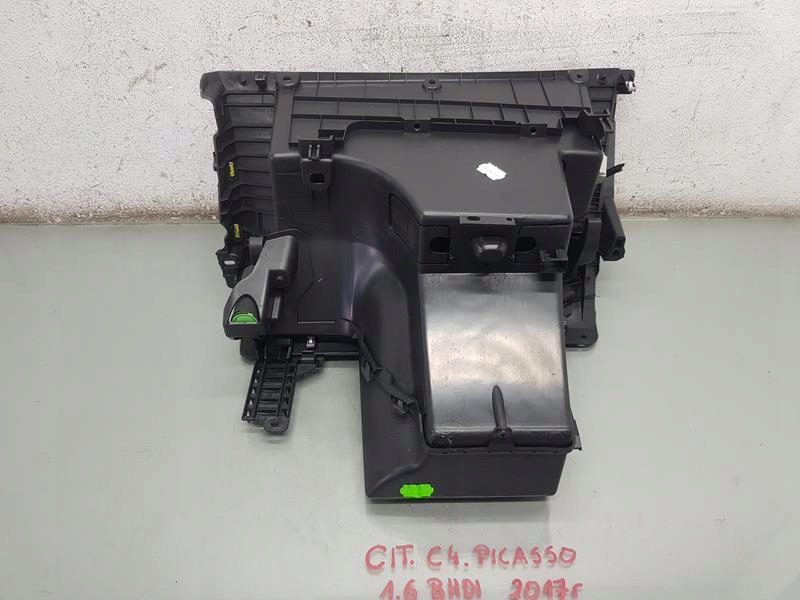 фото №2, Бардачок citroen c4 picasso ii