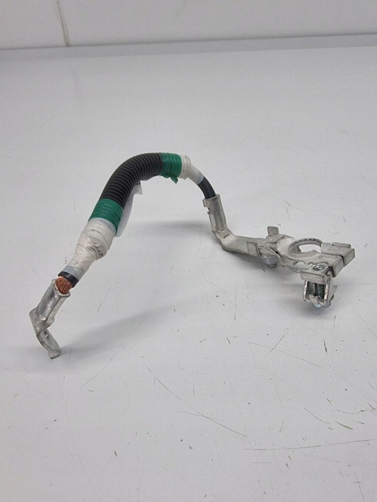 фото №1, Lexus rx 450h 2018 мінус / клема / шланг акумулятор