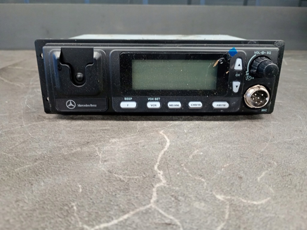 Купити A9608200636 cb-radio mercedes actros mp4