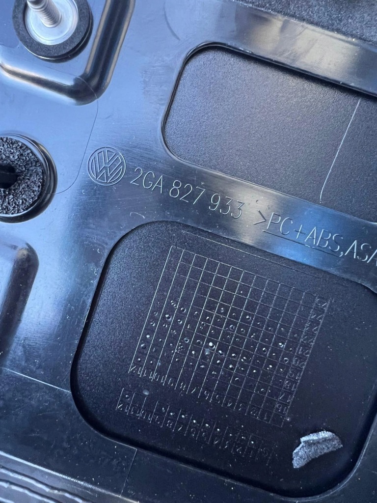 фото №4, Vw t-roc 2ga827933 спойлер спойлер крышки задняя багажника