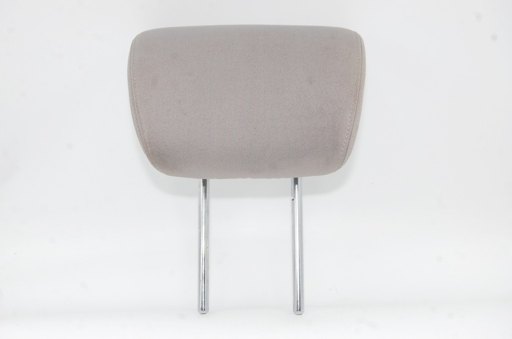 Підголівник сидіння задній задній середній світлий до volvo v50 s40 2 2004-2012 в Україні