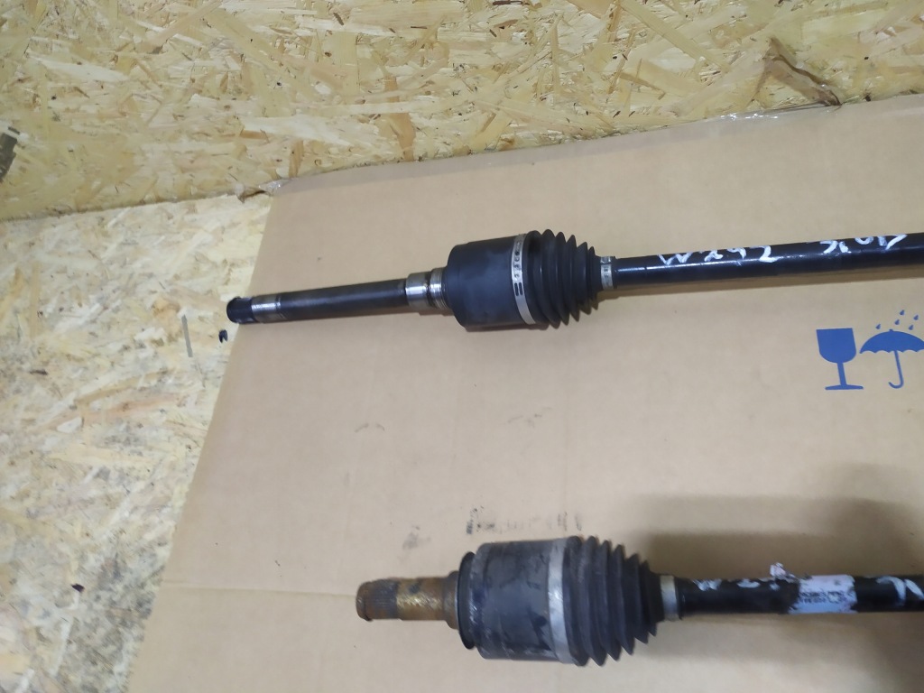 фото №5, Приводной вал правая 350d w292 w166 mercedes gle