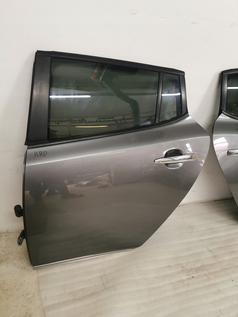 фото №9, Дверь передние правое задняя l,r nissan leaf kad