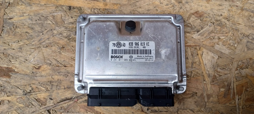 фото №1, Бортовий комп'ютер блок керування двигуна volkswagen оригінальний номер 038906019kc