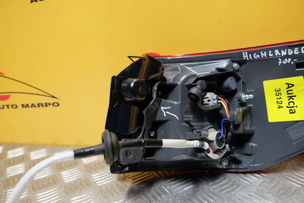 фото №9, Toyota highlander 2018- лампа задняя задняя левая usa