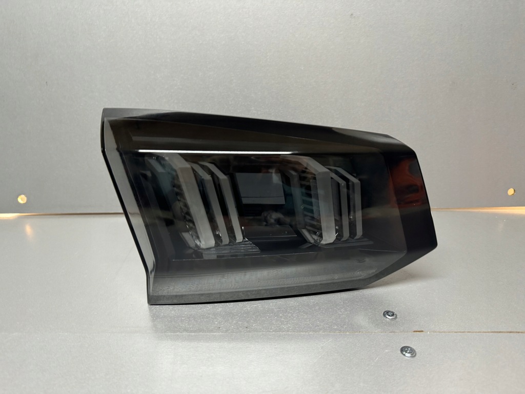 фото №1, Peugeot 5008 ii lift лампа задняя задняя левая led